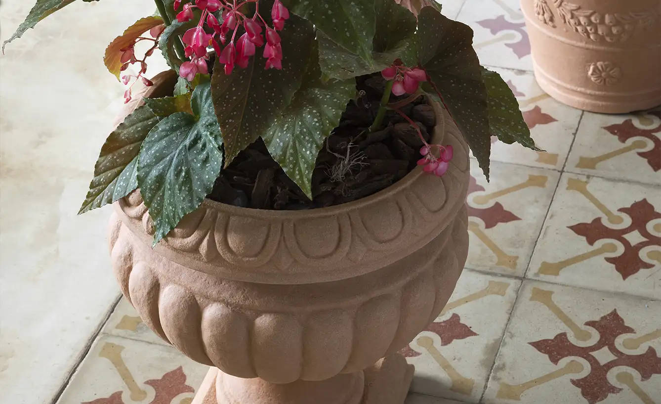 portavaso artigianale stile classico vasar telcom arredamento classico per interni ed esterni