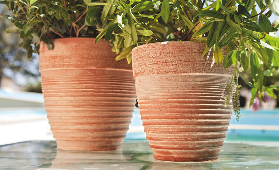 Abruzzo Vasi terracotta by Telcom Spa  vasi, fioriere e accessori  terracotta